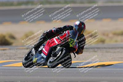 media/Oct-08-2022-SoCal Trackdays (Sat) [[1fc3beec89]]/Turn 14 (1050am)/